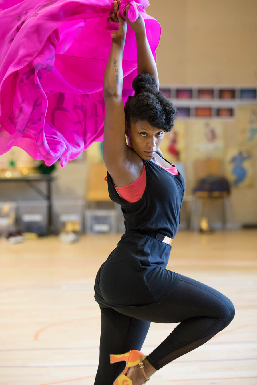 The cast in rehearsal for Disney's Aladdin (Photo: Johan Persson)