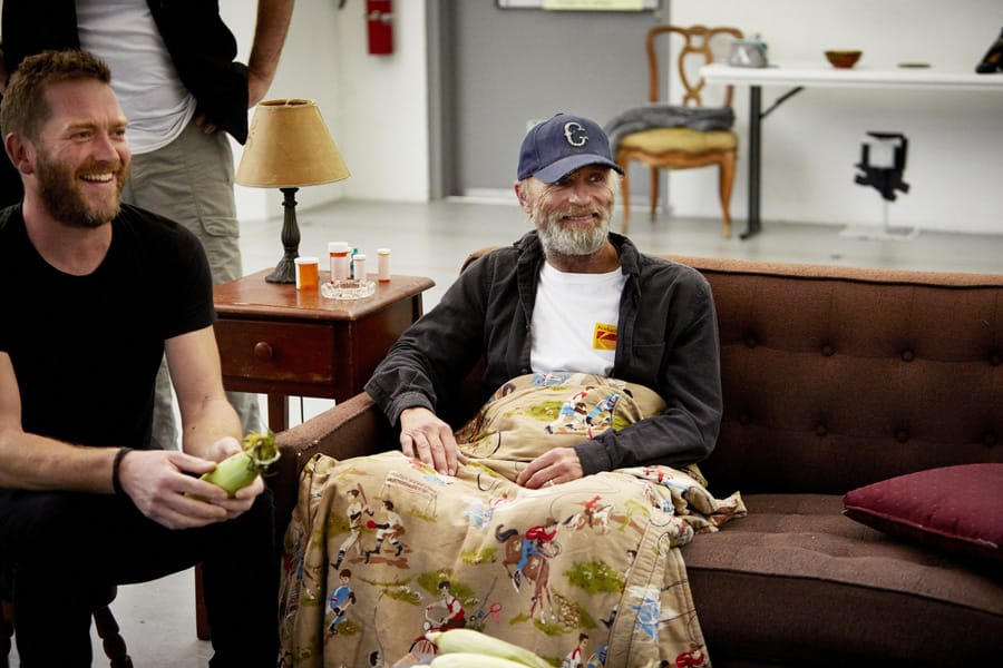 Barnaby Kay (Tilden) and Ed Harris (Dodge) in Buried Child rehearsals (Photo: Serge Nivelle)