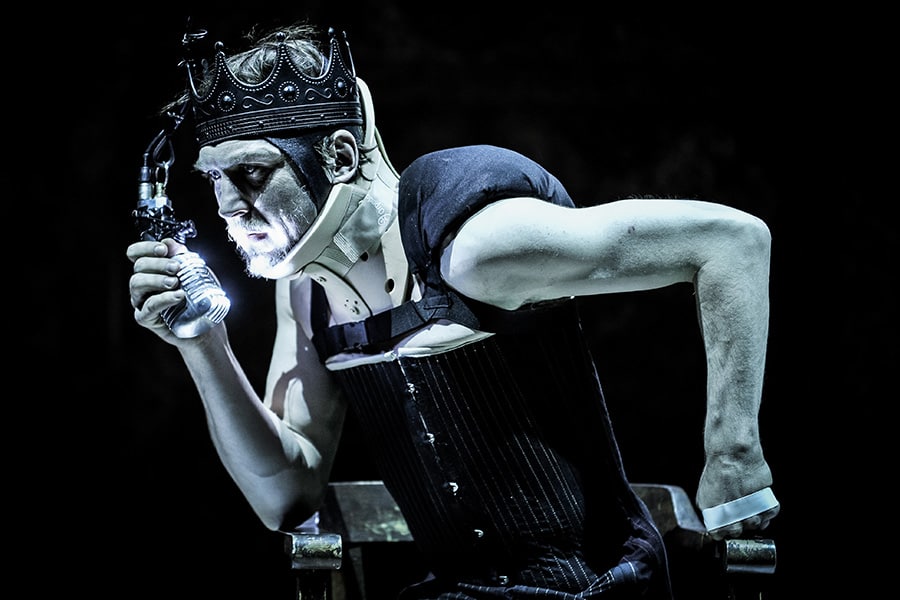 Lars Eidinger in Schaubühne Berlin's Richard III (Photo: Arno Declai)