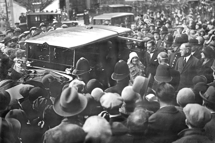 30 Oct 1929: The Duchess of York was mobbed as she arrived at the famous Old Vic Theatre to unveil a memorial tablet to the late Miss Emma Cons, founder of the theatre