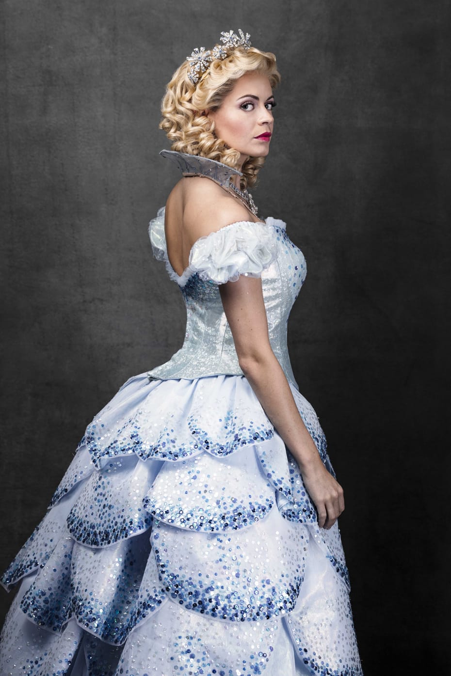 Sophie Evans (Glinda) in Wicked (Photo: Darren Bell)